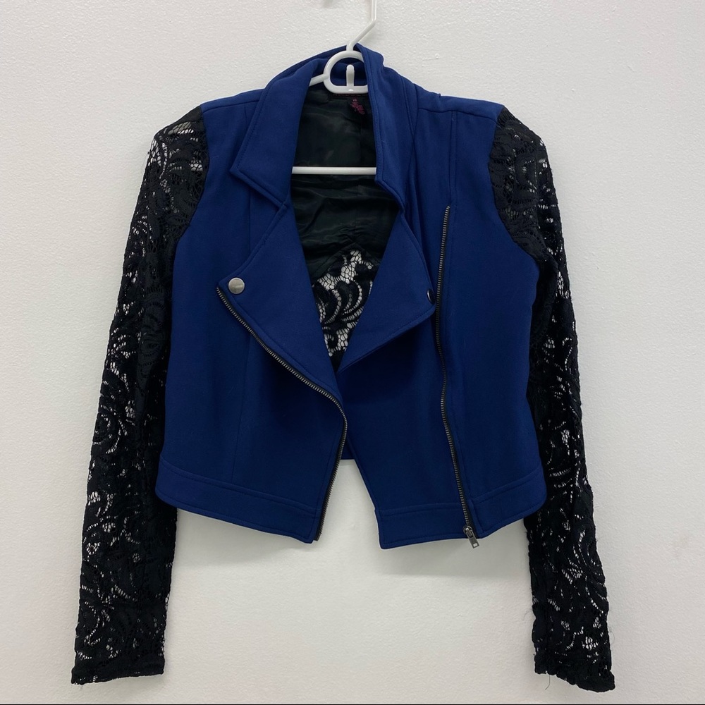Material Girl Lace Arm Jacket Size XS